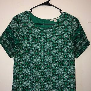 Green patterned, short dress